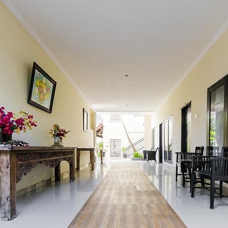 Hotel Reddoorz @ Poppies Lane 1 Kuta Lombok Zewnętrze zdjęcie