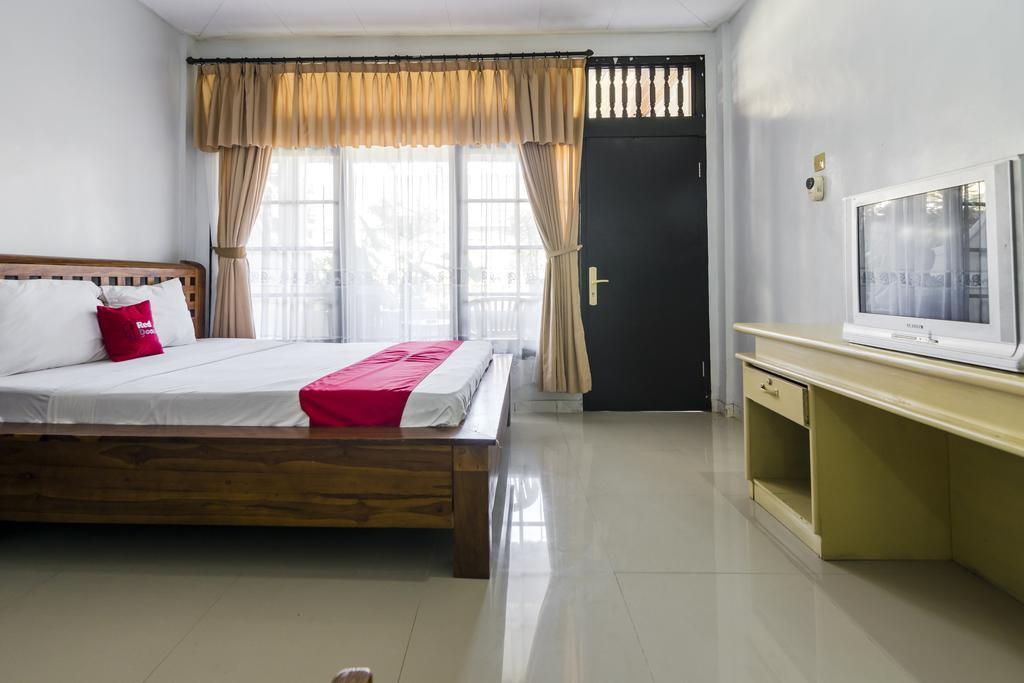 Hotel Reddoorz @ Poppies Lane 1 Kuta Lombok Zewnętrze zdjęcie